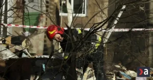 Rusko útočilo na ukrajinskú energetiku. Zelenskyj žiada zastavenie útokov