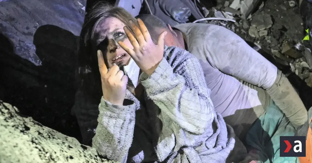 Rusko zhodilo navádzané bomby na Záporožie. Sedem mrtvých, medzi nimi tri deti.
